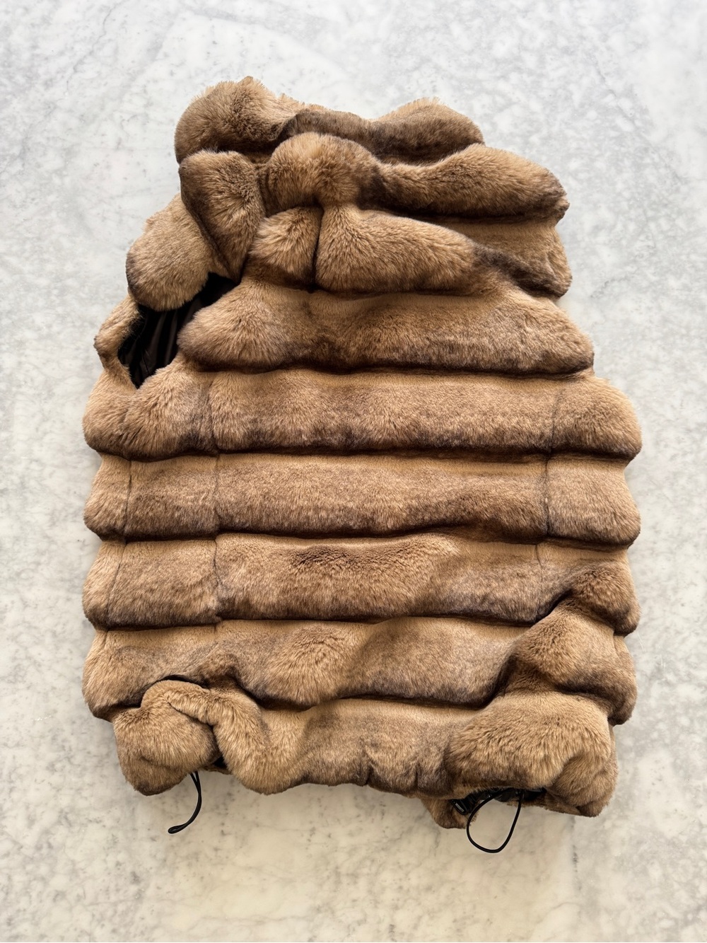 Jocelyn Tan Faux Fur Puffer Vest with Stand Collar - Picture 4 of 8